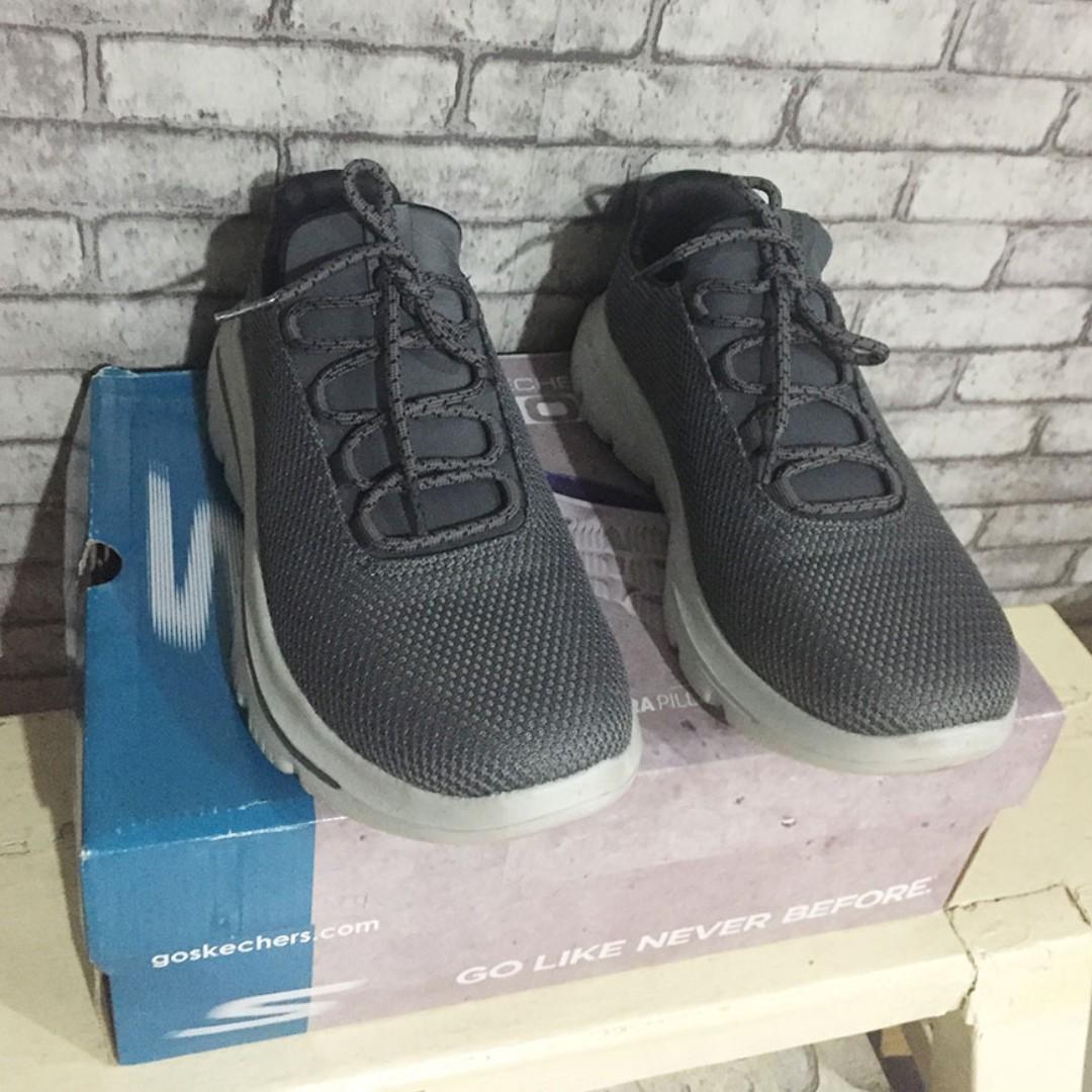 Skechers GOwalk Evolution Ultra Initiate SN54727 Size 42.5 27cm