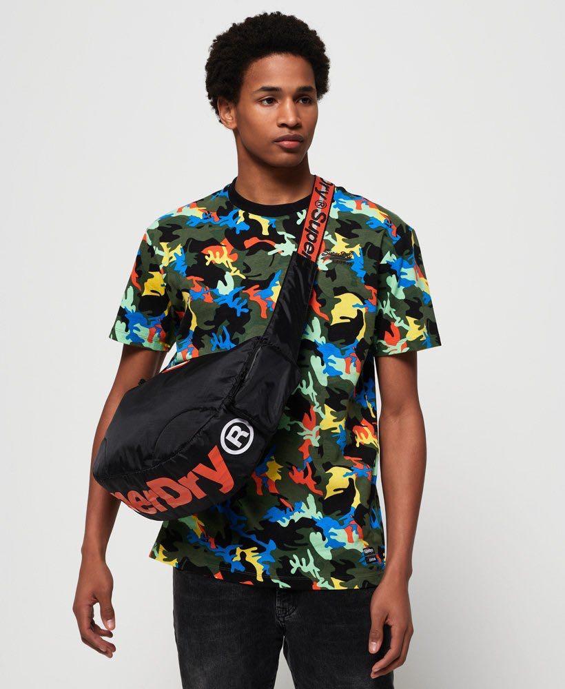 Damon side outlet messenger bag