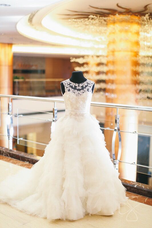 Veluz gown price hotsell