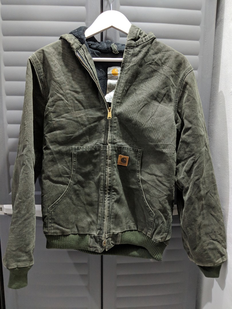Vintage Carhartt Army Green Hoodie Jacket Men s Fashion Coats Jackets and Outerwear on Carousell