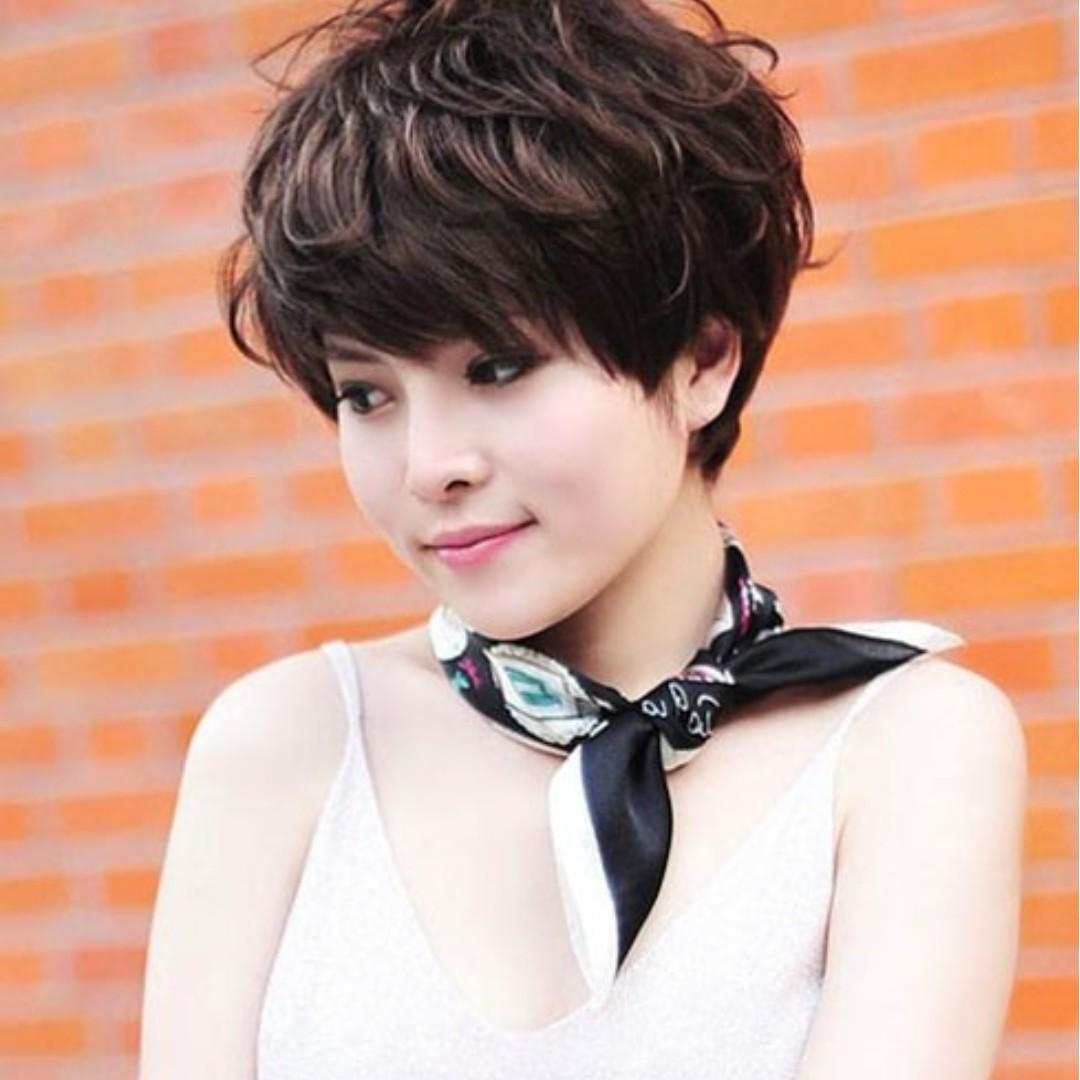 Wig Wanita Model Rambut Pendek Ikal Bergelombang Womens