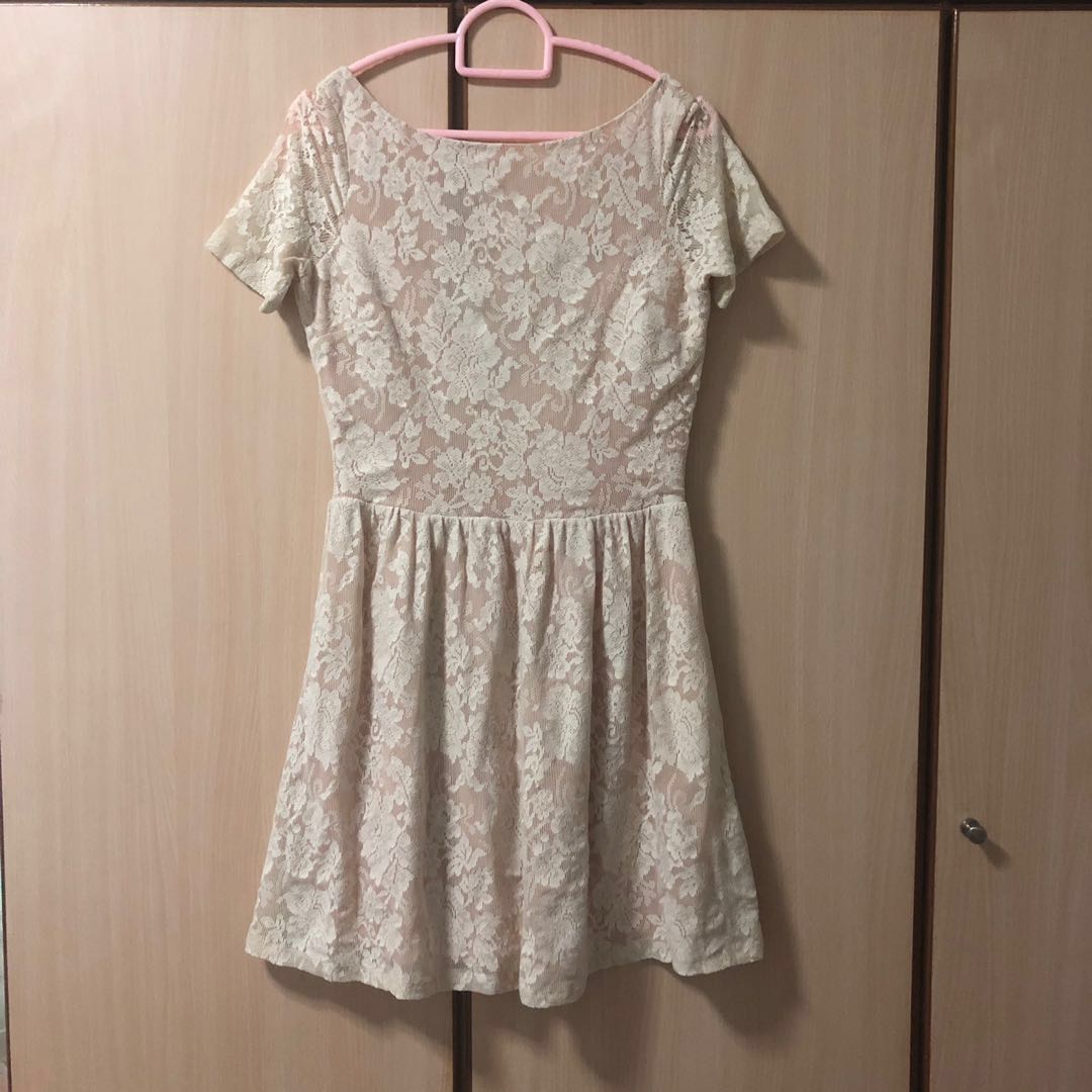 zara peach dress