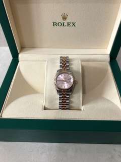 (Category: ) located in . Submitted by KJO_Jewellery (Listing ID 176825228, Image 1). Description: .