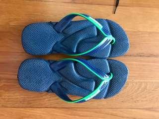 Haviannas size 43 $15
