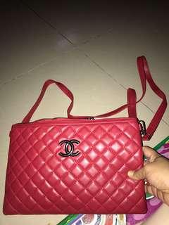 Tas sling bag