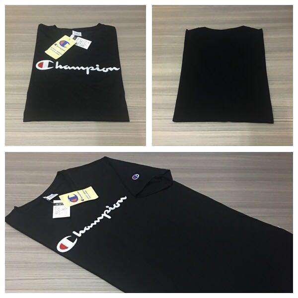 champion crewneck logo