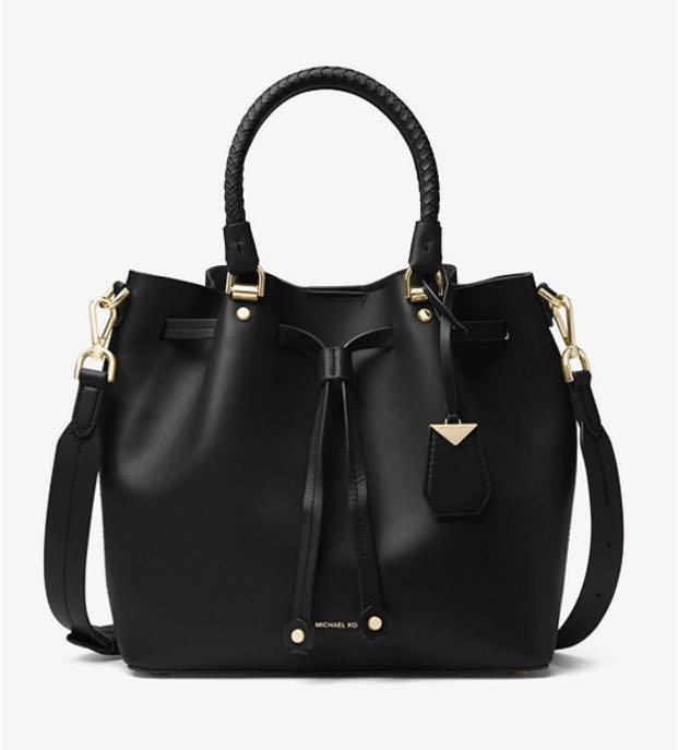 black michael kors bucket bag