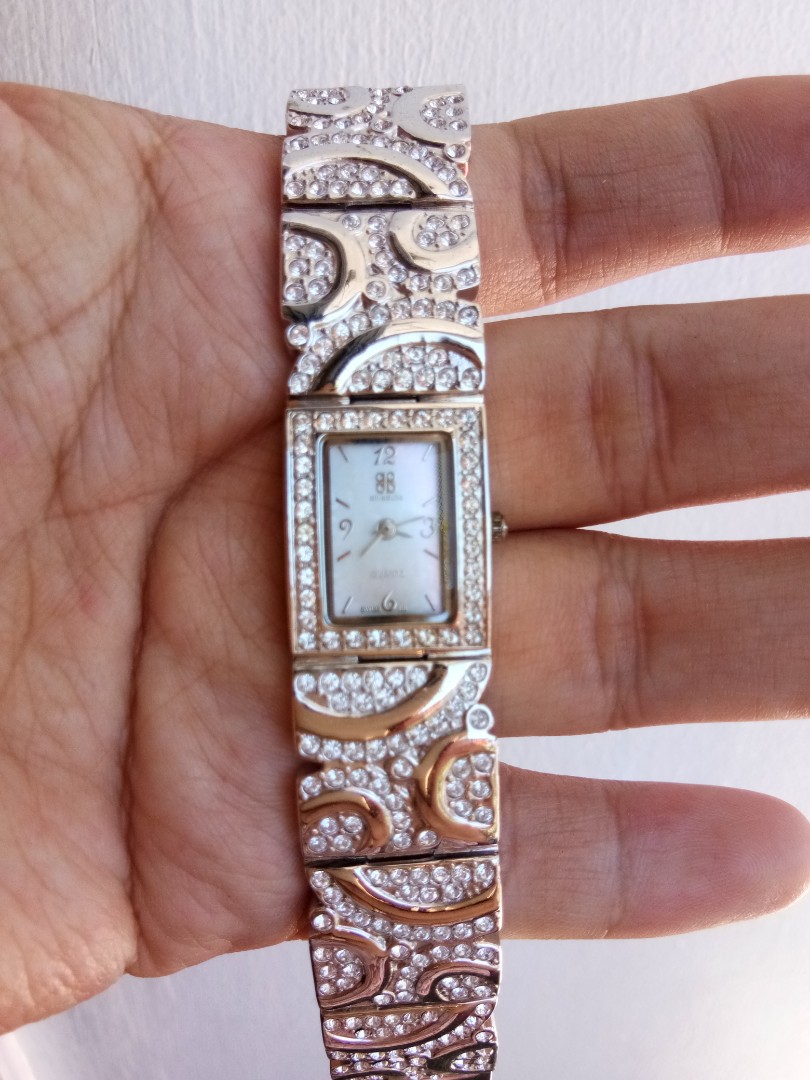 Alfredulla watch with real Swarovski crystal. Women s Fashion