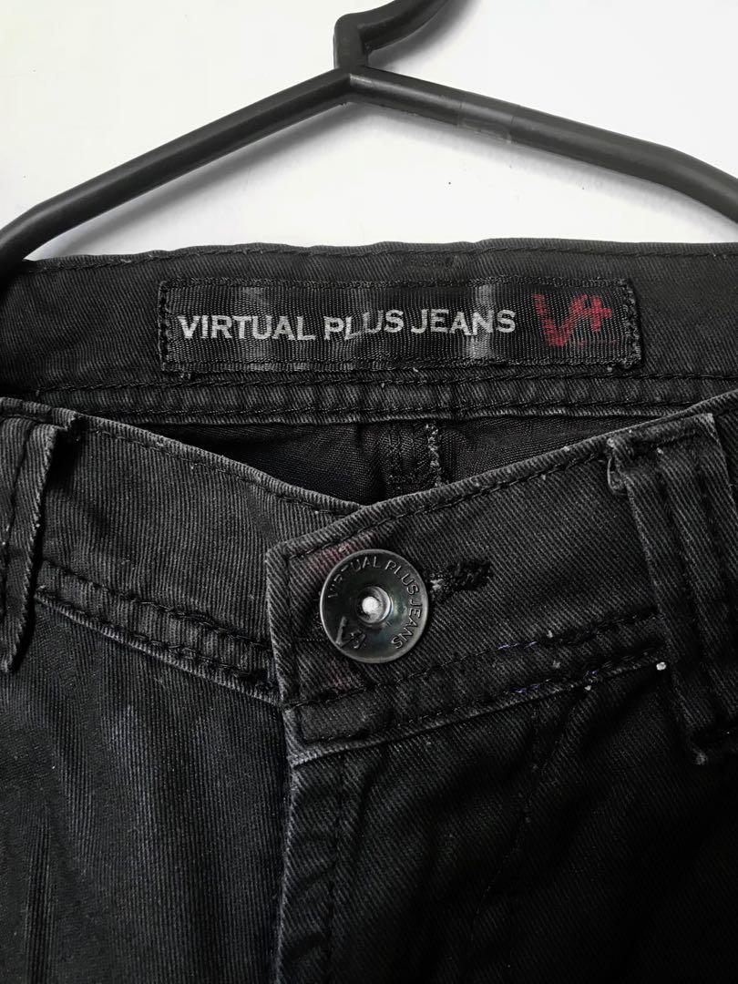 Black skinny jeans (Category: Jeans) located in Taguig. Submitted by fatefly (Listing ID 214372916, Image 2). Description: Black Skinny Jeans Meet-ups: Market-Market, BGC, SM Aura Shipping via Grab at the expense of buyer Deposits will be on BPI account.