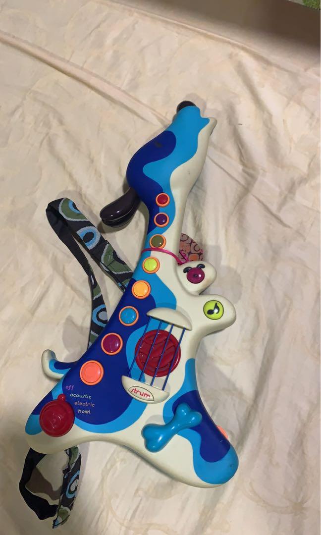 b toys dog guitar