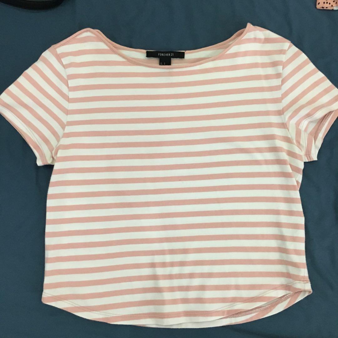 Forever 21: Striped Pink Croptop (Category: Sleeveless) located in Paranaque City. Submitted by dianneedjan (Listing ID 214297497, Image 1). Description: .