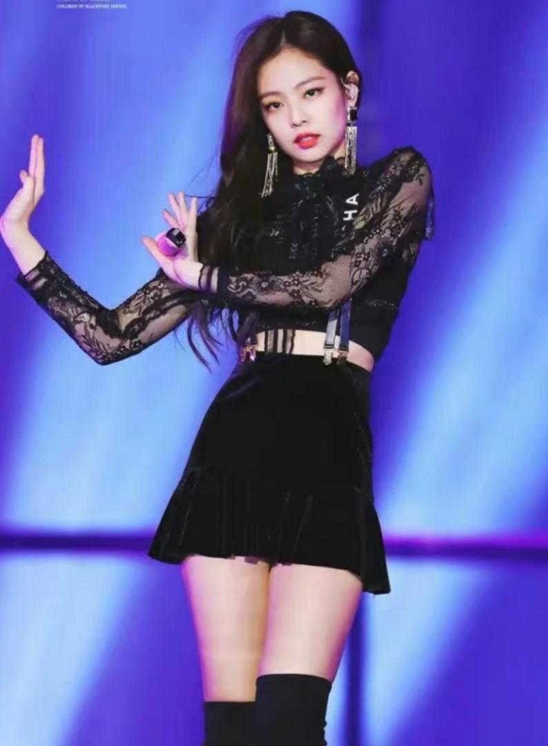 Jennie Elegant Black Stage Dress Entertainment K Wave On Carousell If only her members got to wear some of those outfits. sgd