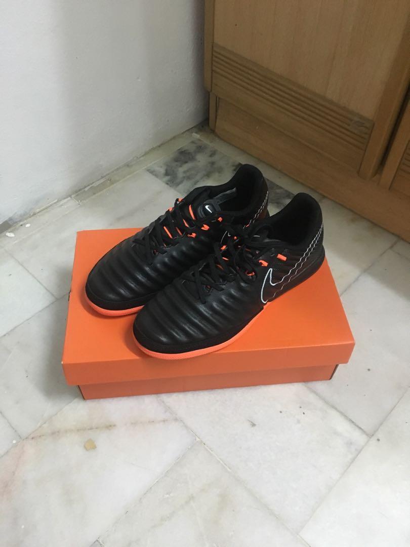 kasut futsal nike tiempo x