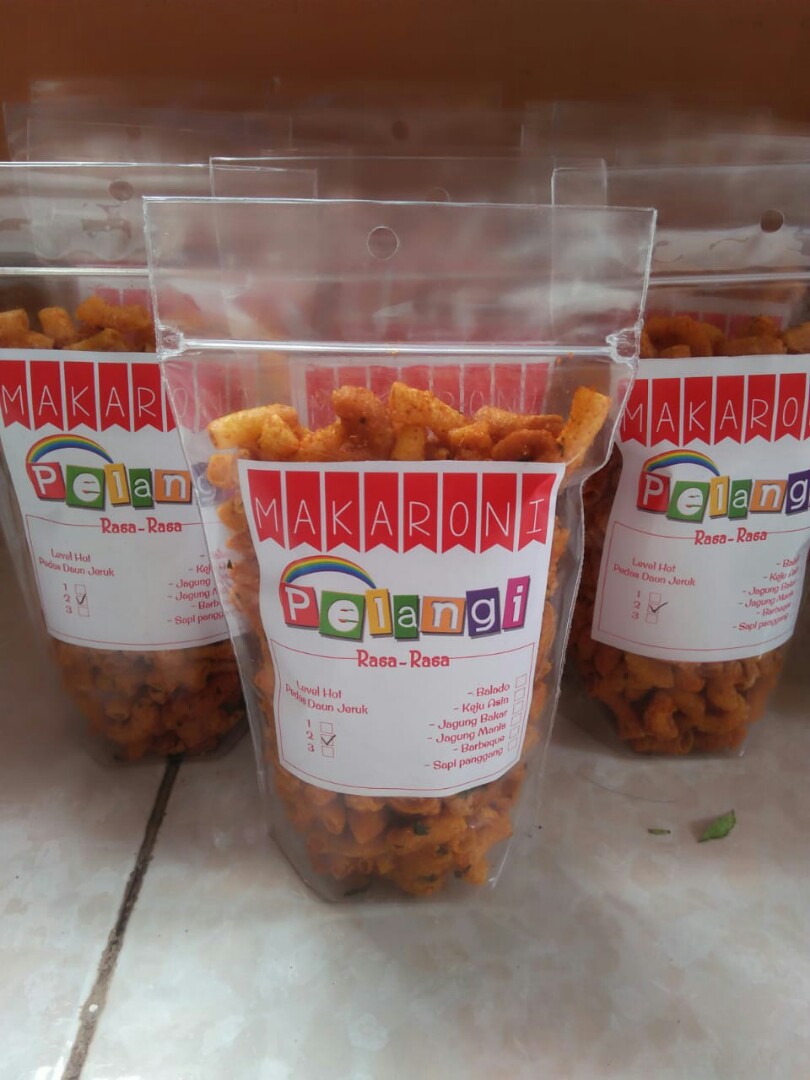 Makaroni Pelangi Makanan And Minuman Snek Di Carousell 0280