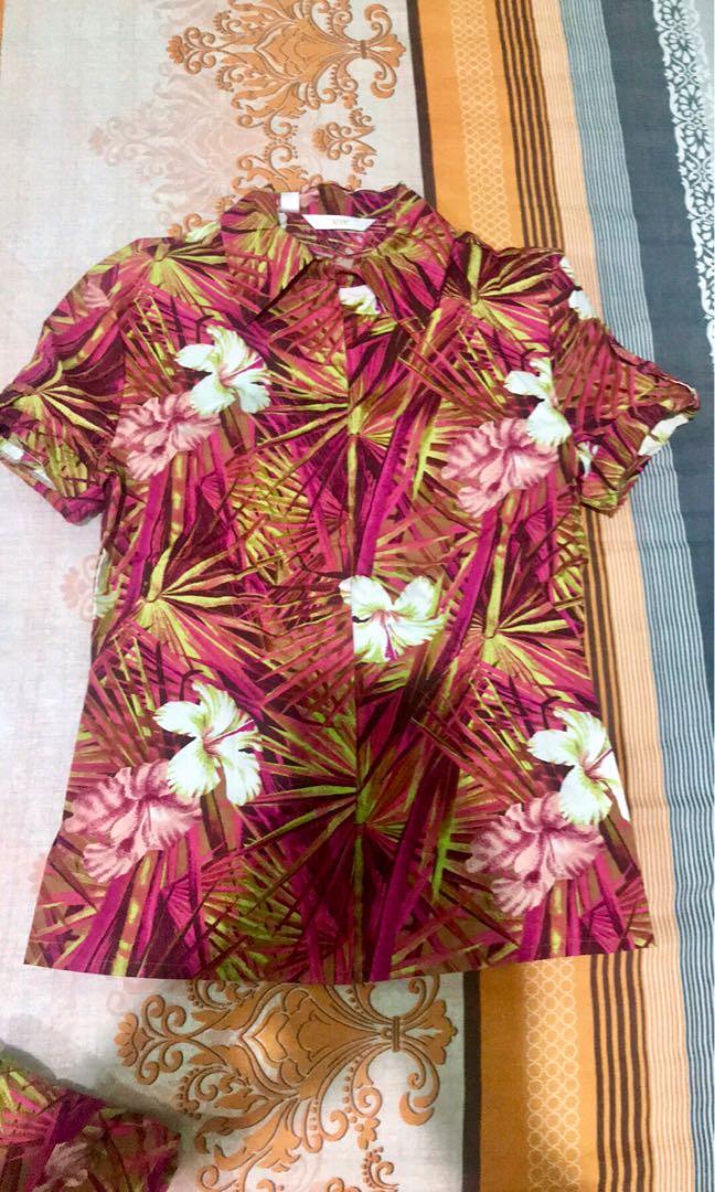 Mango coordinates hawaian print (Category: Sets or Coordinates) located in Iriga City. Submitted by zane_joshua (Listing ID 214318396, Image 1). Description: Worn once very pretty when worn. Perfect for summer.♥️♥️♥️.