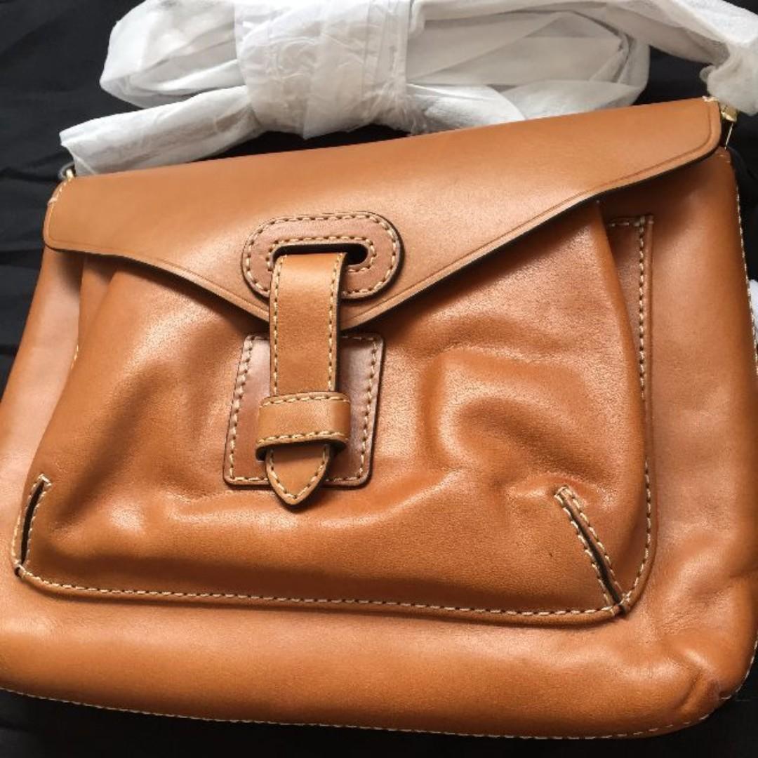 NEW Massimo Dutti Envelop Leather Bag (With price tag), Women's Fashion