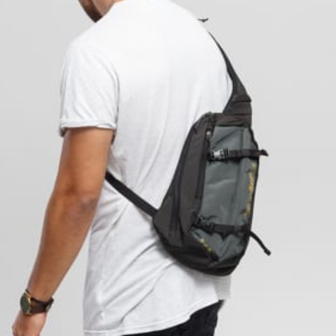 patagonia sling bag atom 8l