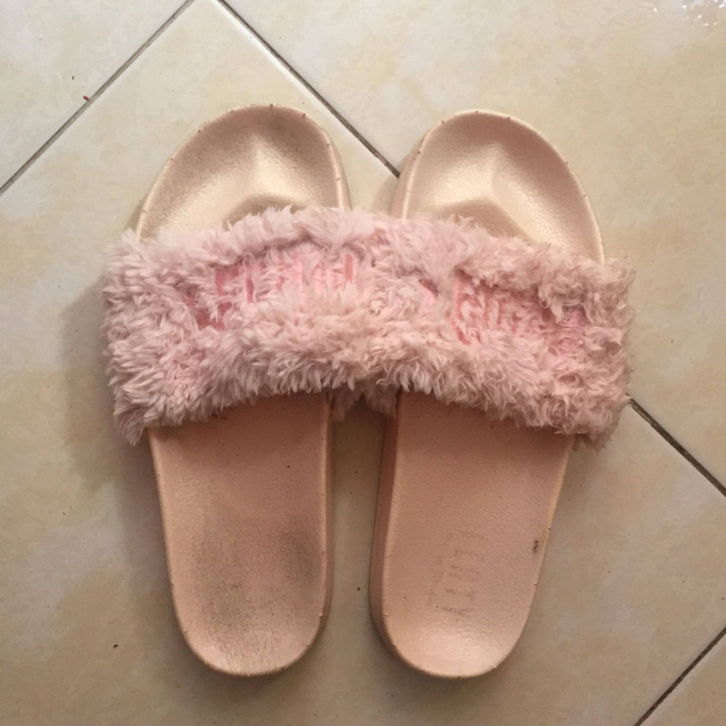 puma fenty rose sandale