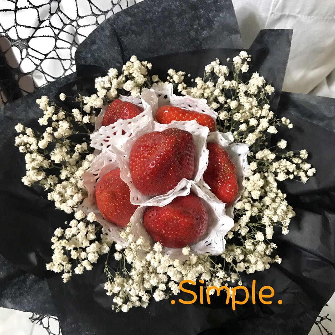 簡單花simple 草莓花束情人節花束可客製化台南可面交 居家生活 家飾在旋轉拍賣