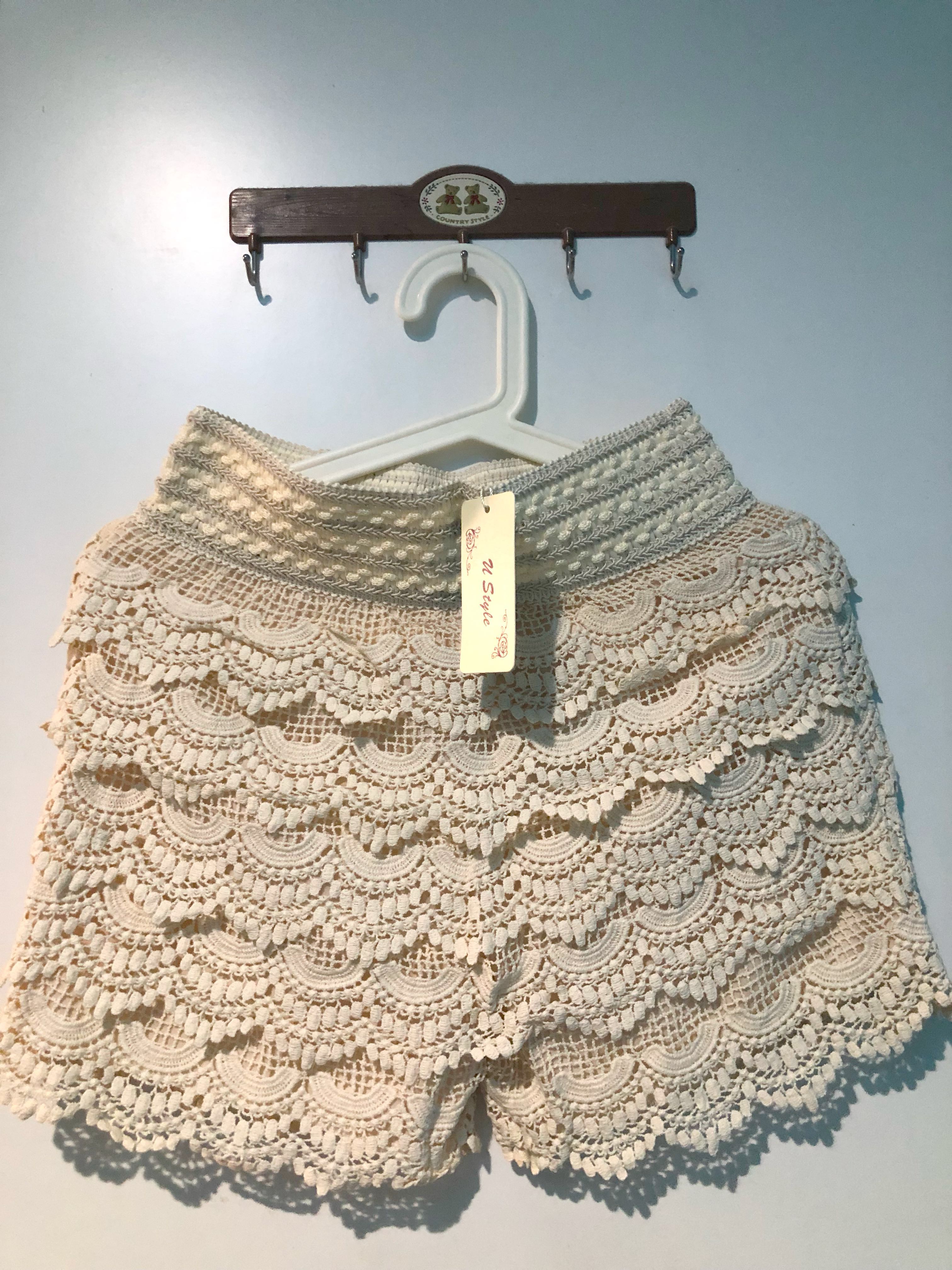 Skort (short looks like skirt) Hawaii Style, Women's Fashion, Bottoms, Skirts on Carousell