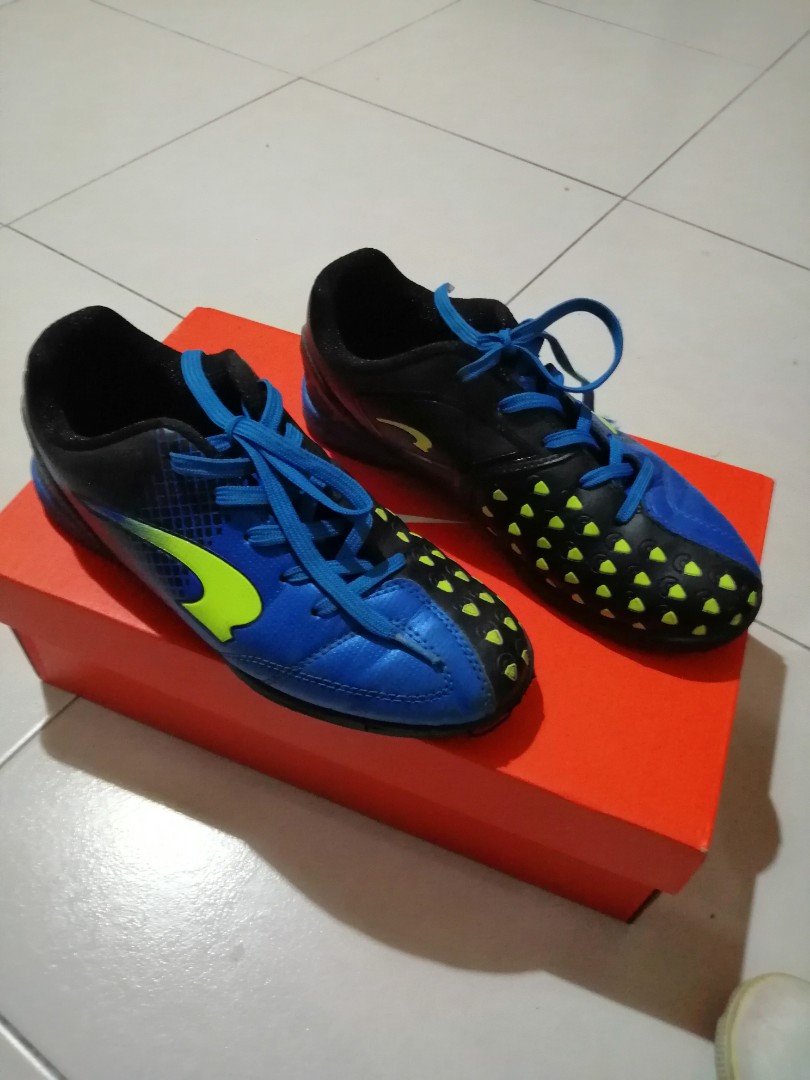 Skechers futsal top