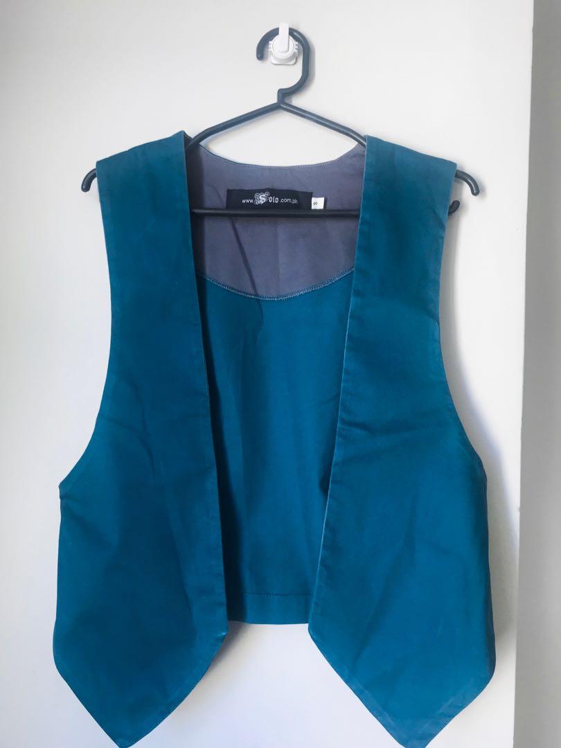 Teal vest (Category: Sleep and Loungewear) located in Taguig. Submitted by fatefly (Listing ID 214370740, Image 1). Description: Teal vest. Meet-ups: Market-Market, BGC, SM Aura Shipping via Grab at the expense of buyer Deposits will be on BPI account.