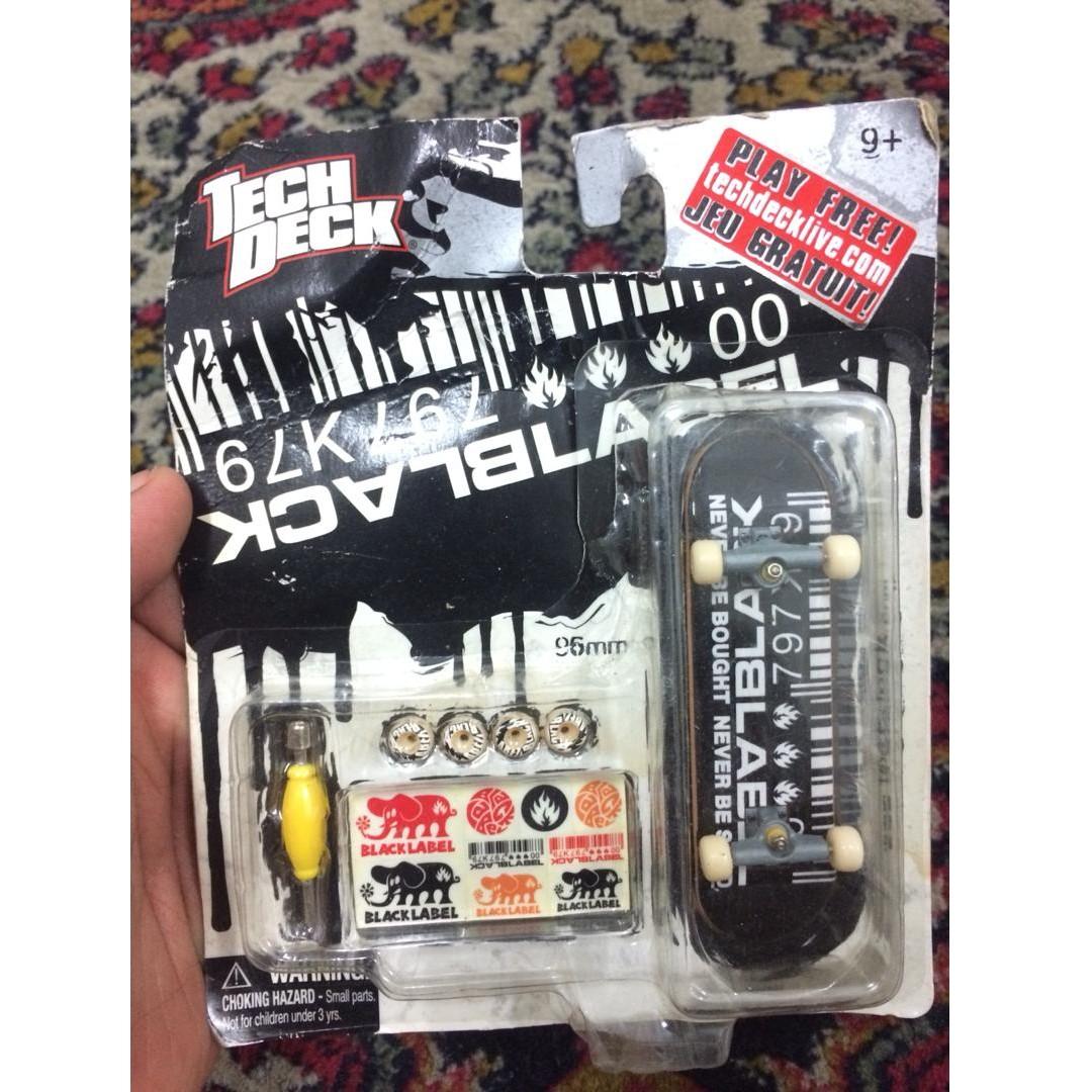 TECHDECK BLACK LABEL ( DGK BLIND ZOOYORK ALMOST SANTA CRUZ ...