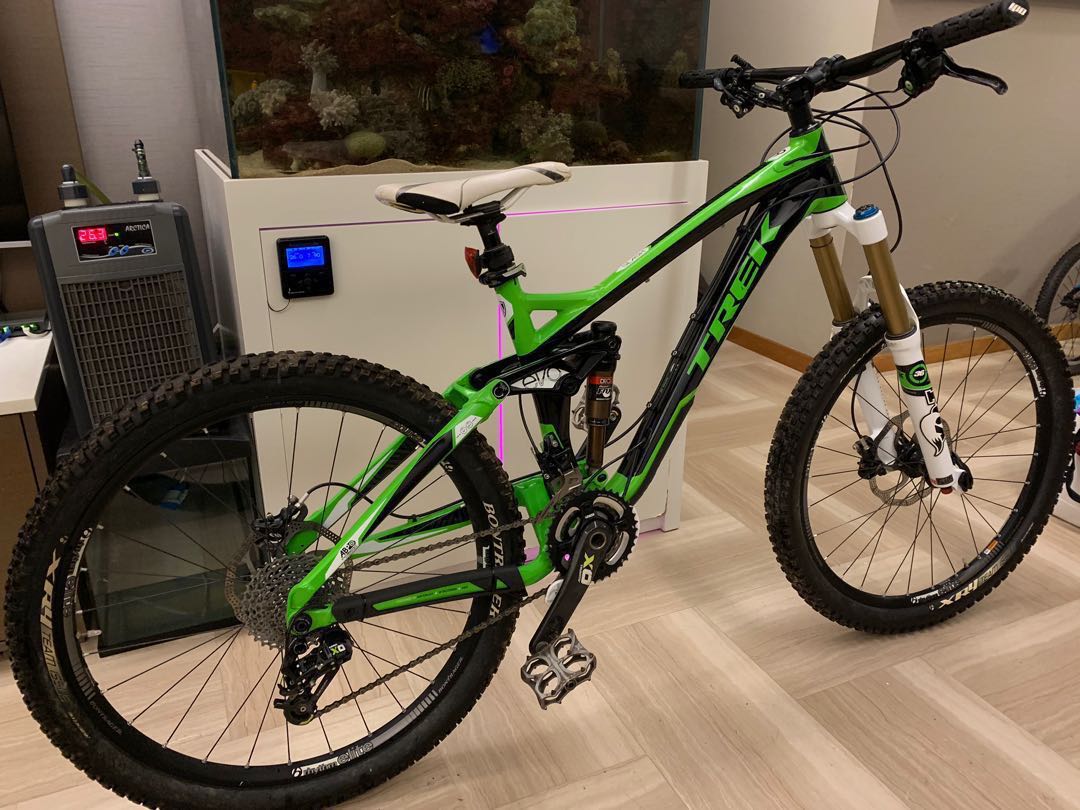 Trek Slash 9, Sports Equipment, Bicycles Parts, Bicycles on