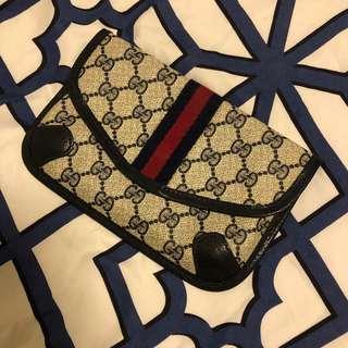 AUTHENTIC VINTAGE GUCCI CLUTCH AUTHENTIC VINTAGE GUCCI CLUTCH