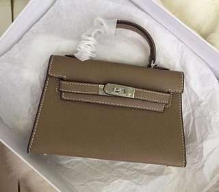 (Kategori: ) berada di . Dikirim oleh pandainfashion (ID iklan 214464670, Gambar 1). Deskripsi: .