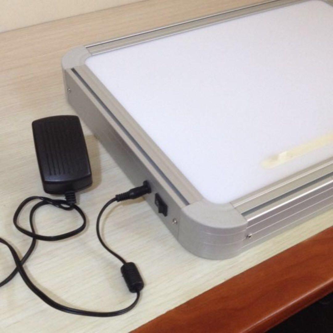 Animation Ligh Box Peg bar, Hobbies & Toys, Stationery & Craft, Craft