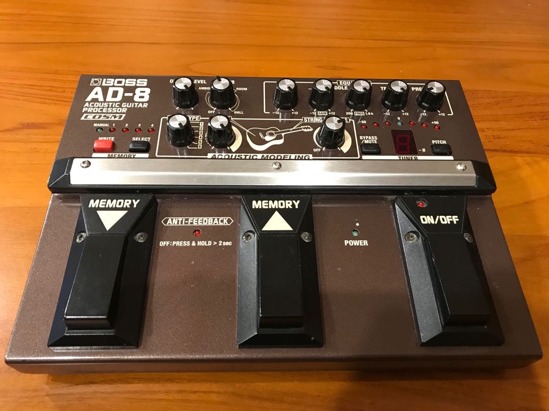Boss AD8 Acoustic Guitar Processor Pedal, 興趣及遊戲, 音樂, 樂器配件在旋轉拍賣