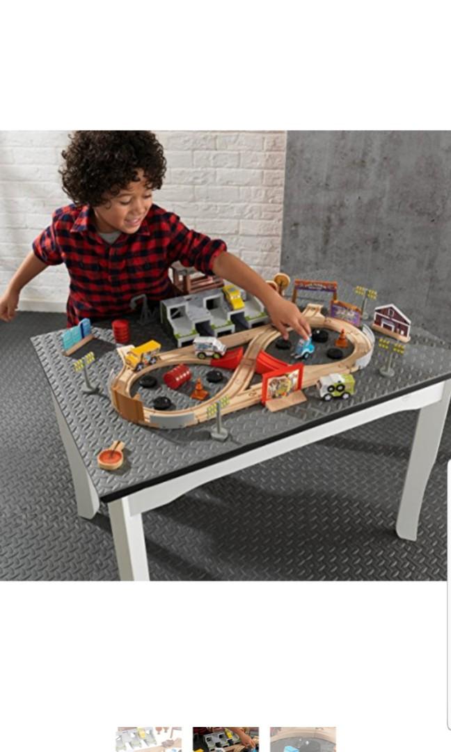 cars 3 play table