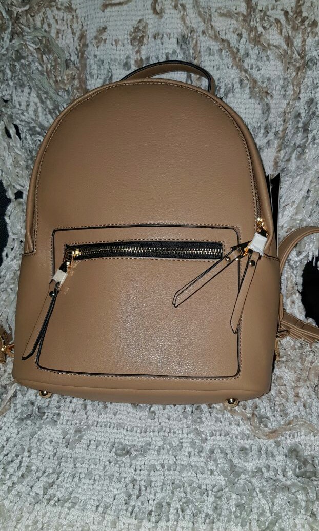 la terre fashion bags price