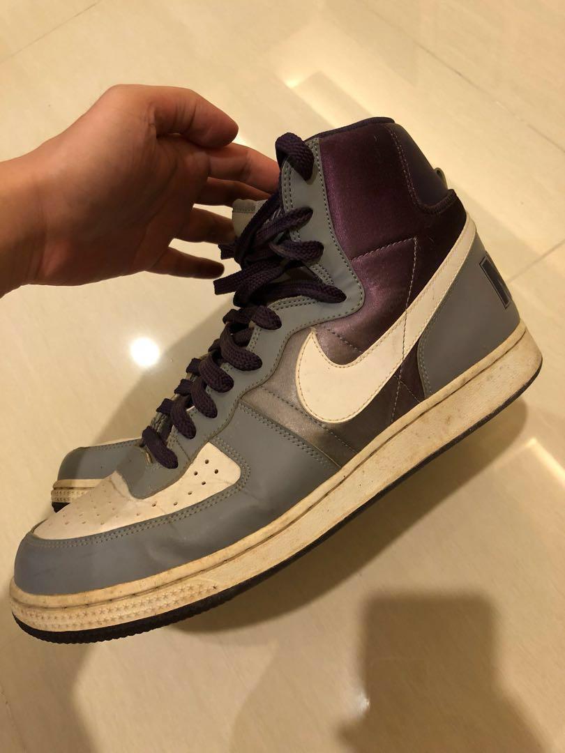 nike high cut shoes