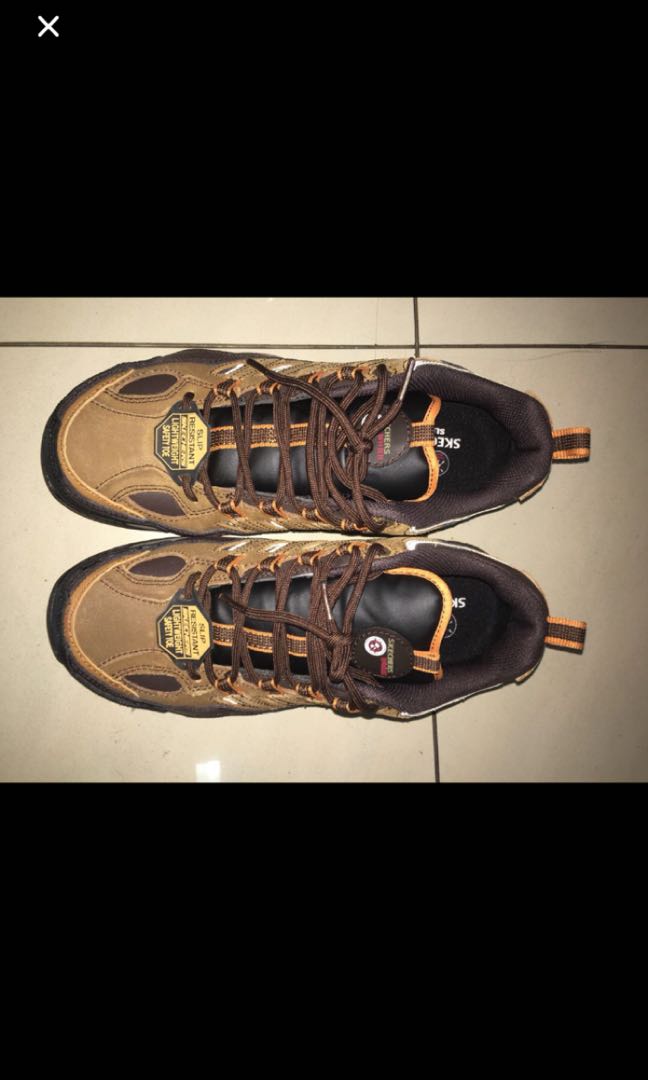 skechers lightweight safety shoes
