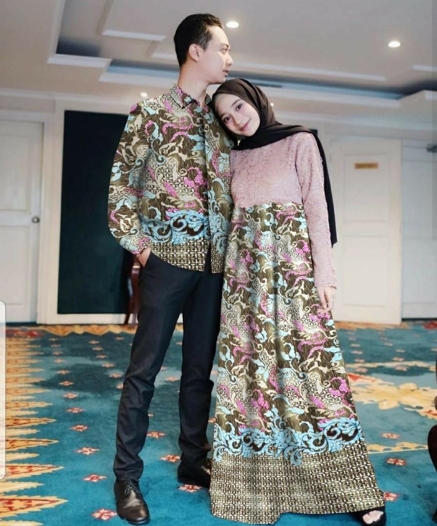 Paling Baru Desain  Baju Batik  Wanita Muslimah Kelly Lilmer