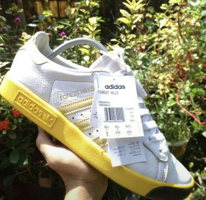 Sepatu adidas shop forest hill