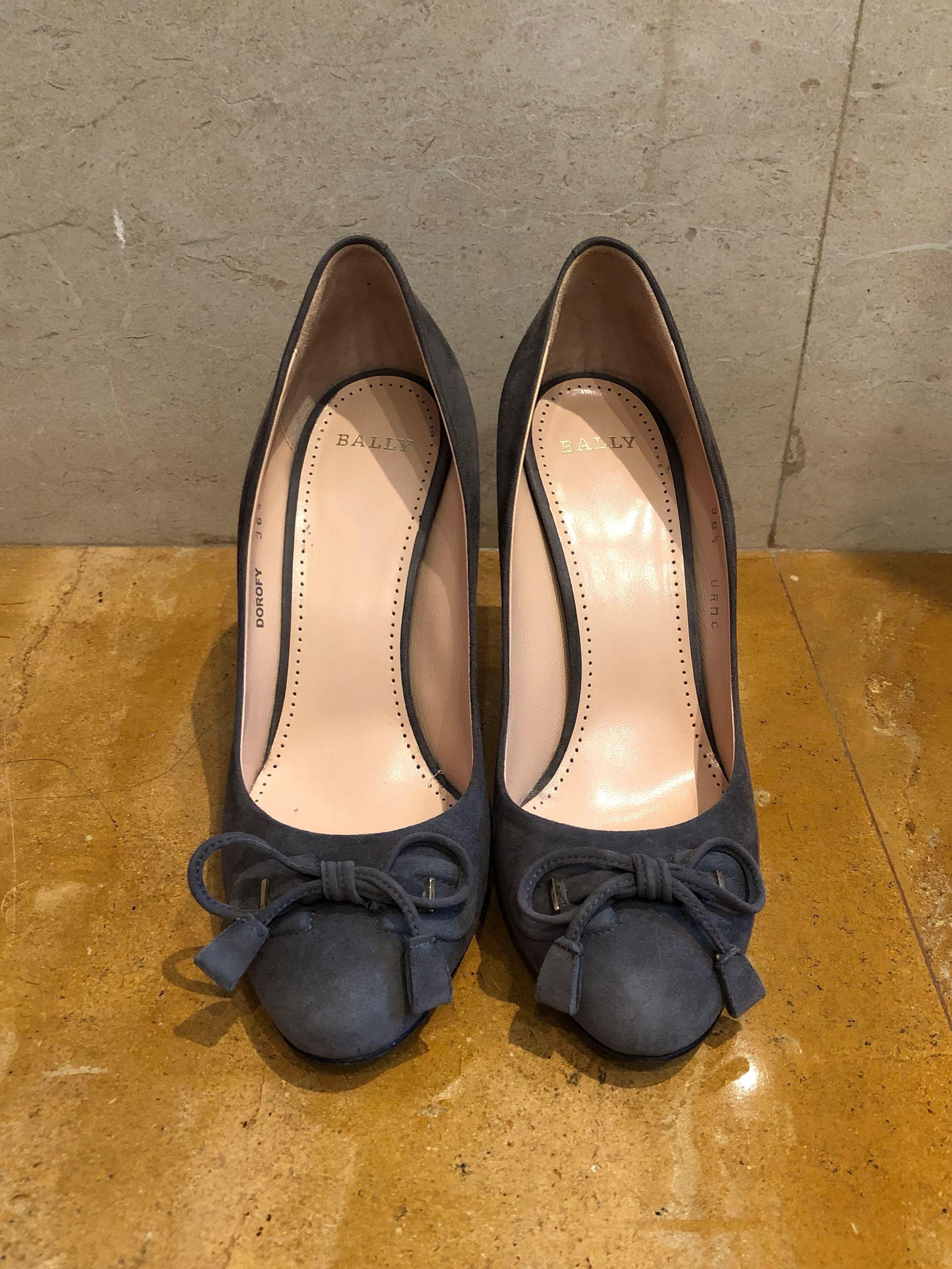 bally high heels