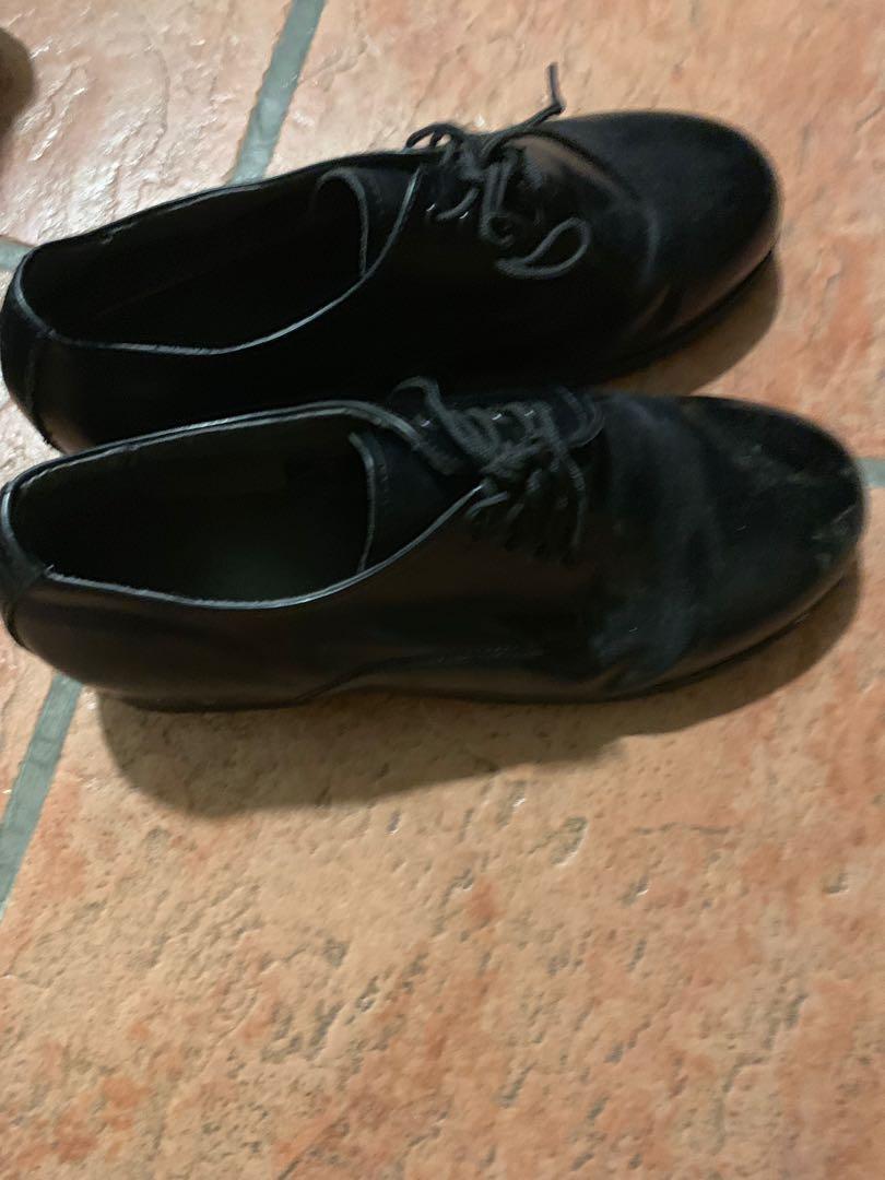 Red cross shoes sale