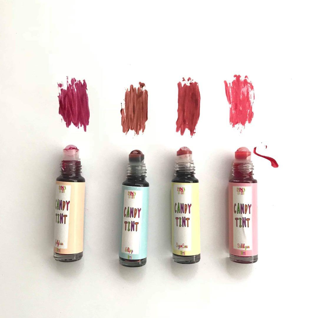 Candy tint (Category: Makeup) located in Angono. Submitted by katzreena (Listing ID 214688093, Image 2). Description: ⓒⓐⓝⓓⓨⓣⓘⓝⓣ🍬 ❤︎ⓙⓔⓛⓛⓨⓑⓔⓐⓝ- REDPINK SHADE ❤︎ ⓑⓤⓑⓑⓛⓔⓖⓤⓜ- RED SHADE ❤︎ ⓛ⓪ⓛⓛⓘⓟⓞⓟ- MAROON SHADE ❤︎ ⓢⓤⓖⓐⓡⓒⓐⓝⓔ- DARK RED SHADE - •Light weight formula •Chemical Free •Long lasting Lip & Cheek tint •Affordable •Organic •Not drying on lips Pour some sugar on your lips!🍭👄💛 .