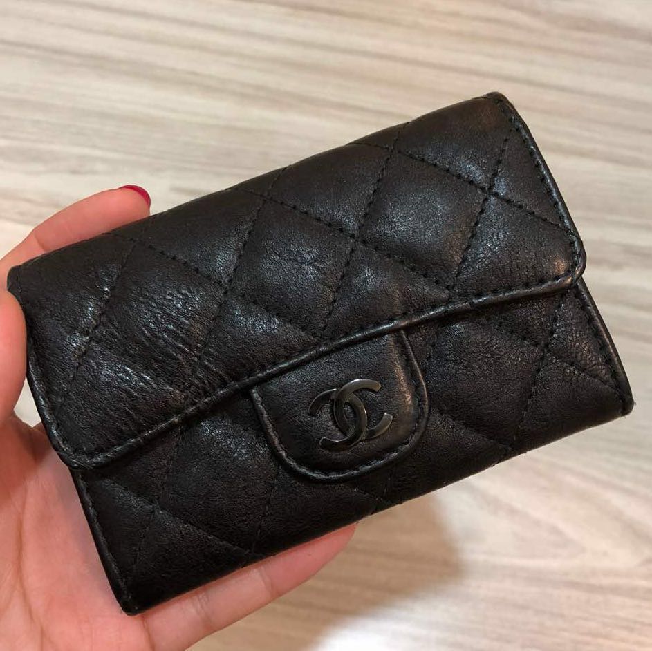 chanel so black card holder