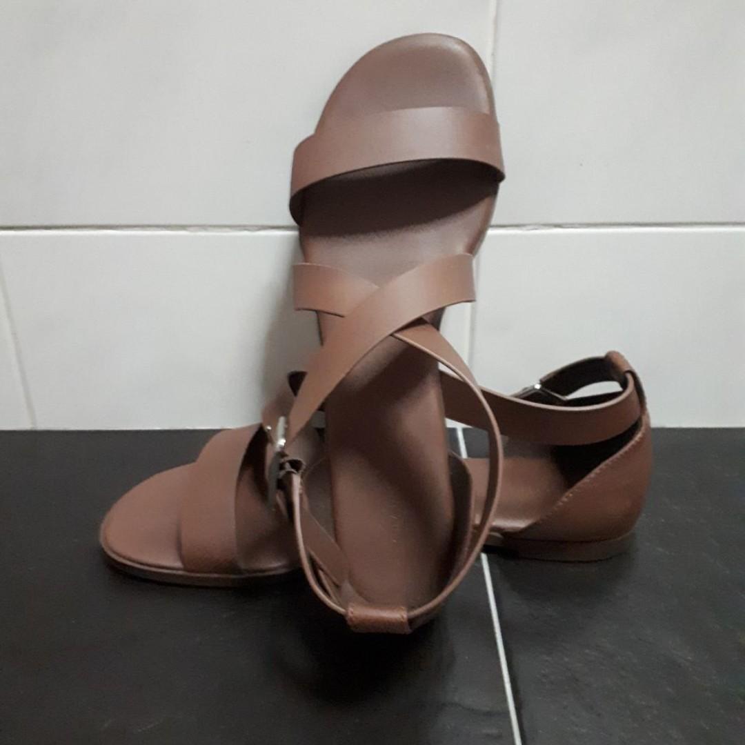 size 5 au to eu