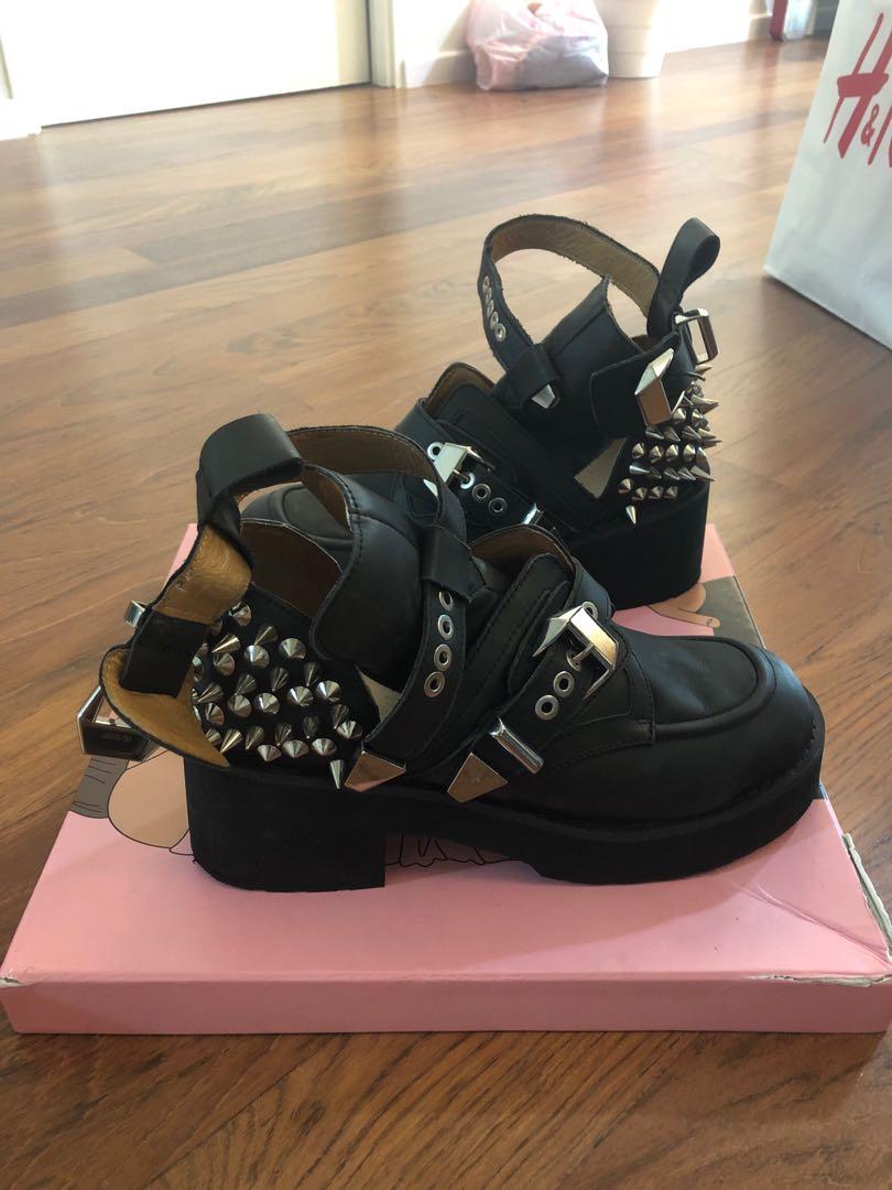 Coltrane with spikes Jeffrey Campbell 7.5 leather boots