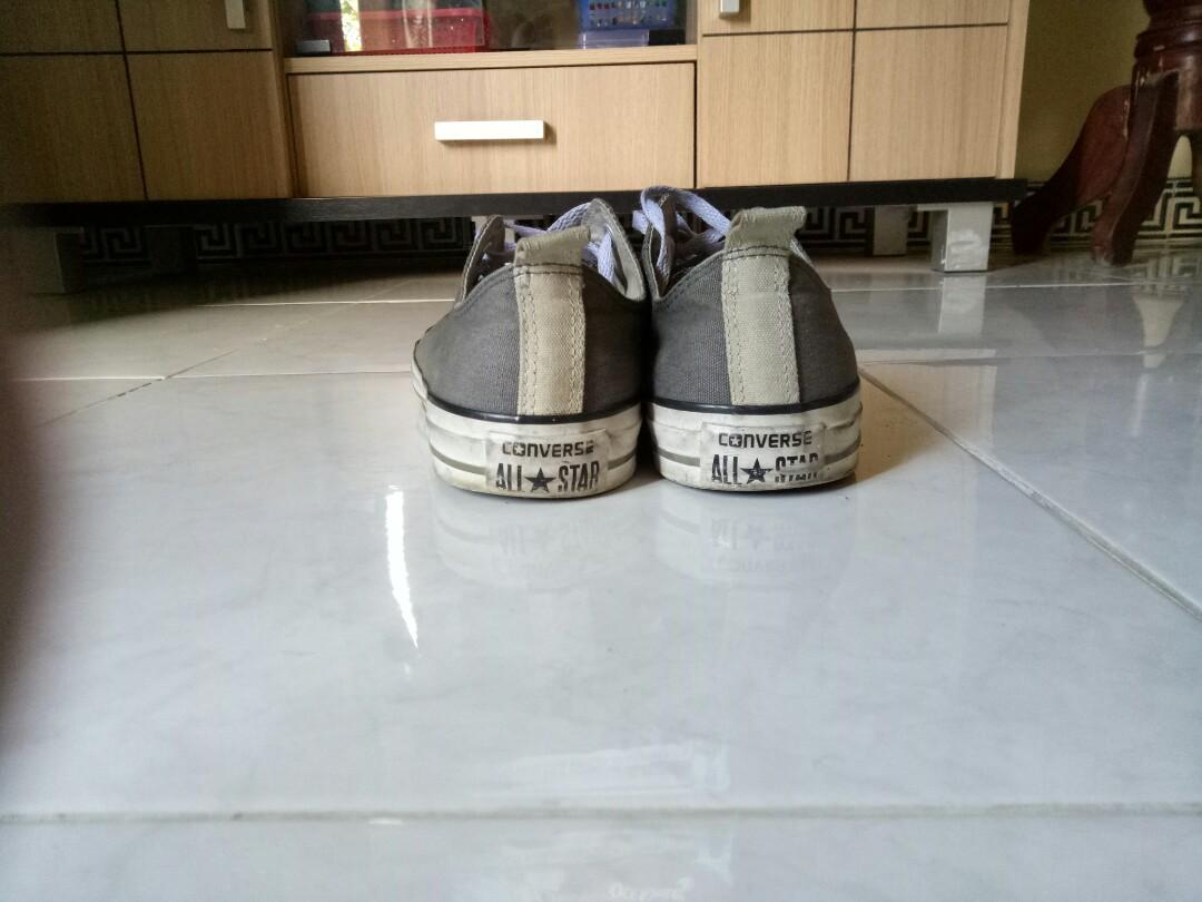 converse low charcoal