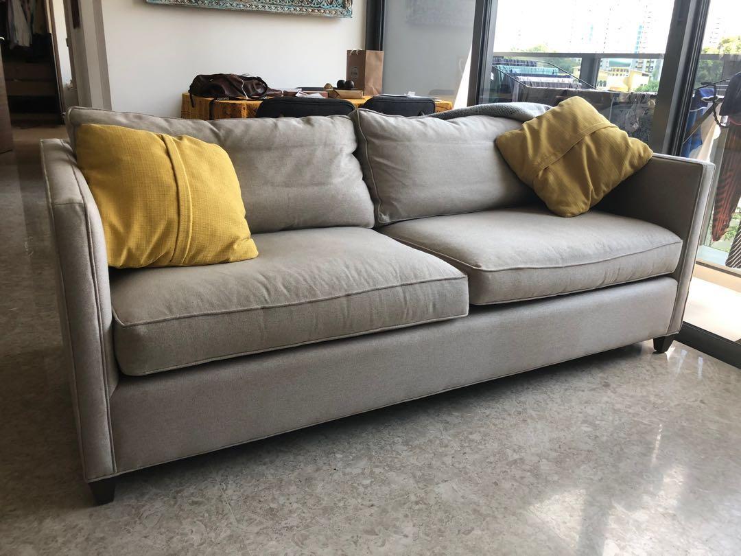 Crate And Barrel Sofa Perfect For Small Living Spaces Furniture Sofas On Carousell