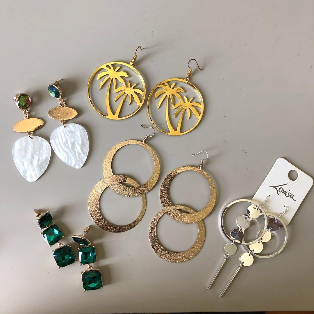 Earrings under $10 sales
