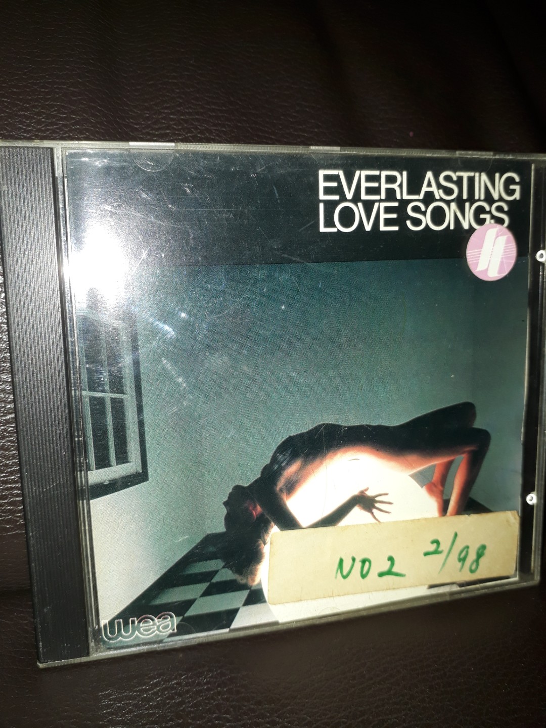 English cd compilation everlasting love songs, Hobbies & Toys, Music