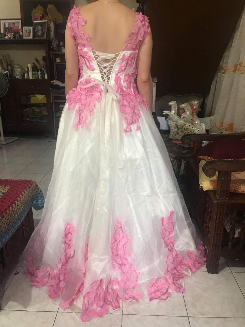 Gown for JS or debut (Category: Traditional & Ethnic wear) located in Marikina City. Submitted by fancy56 (Listing ID 214661450, Image 2). Description: Only used once ,very elegant, negotiable.