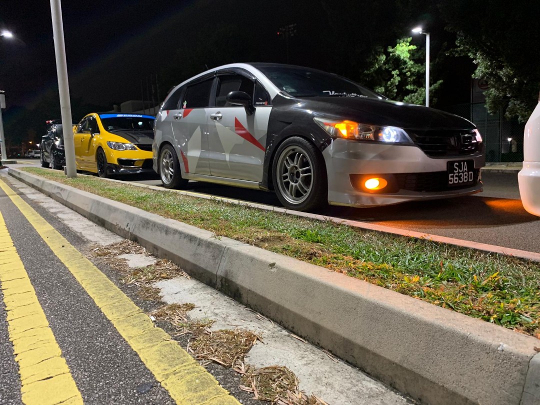 Honda Stream Lowering Spring Kyb Absorber Car Accessories Accessories On Carousell